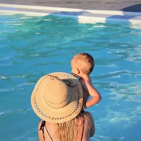 Santo Margarita מלון 3*