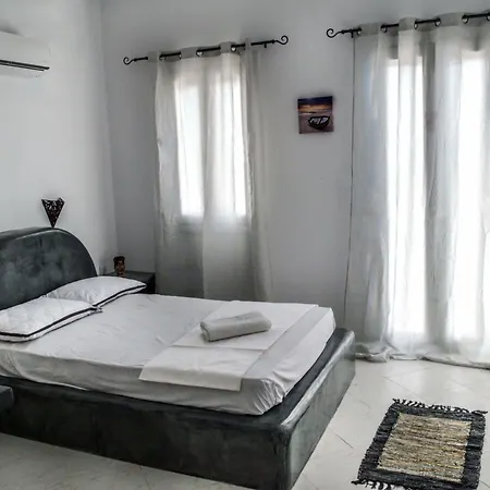 Otel Santo Margarita Tholos (Santorini)